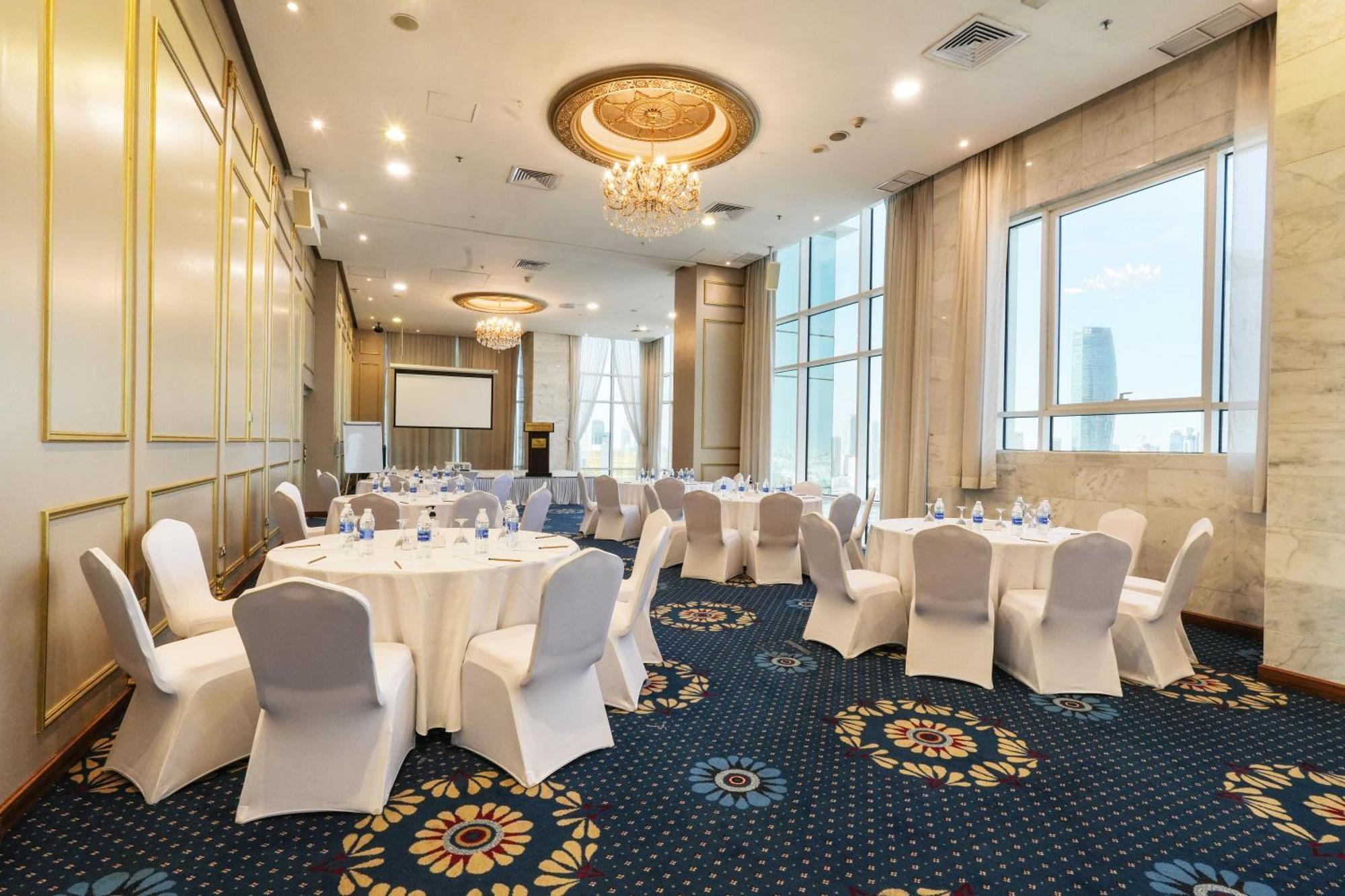 Grand Majestic Hotel Kuwait Kuwait City Exterior foto